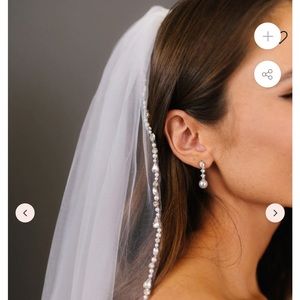 Untamed Petals Serenade Gold Earrings